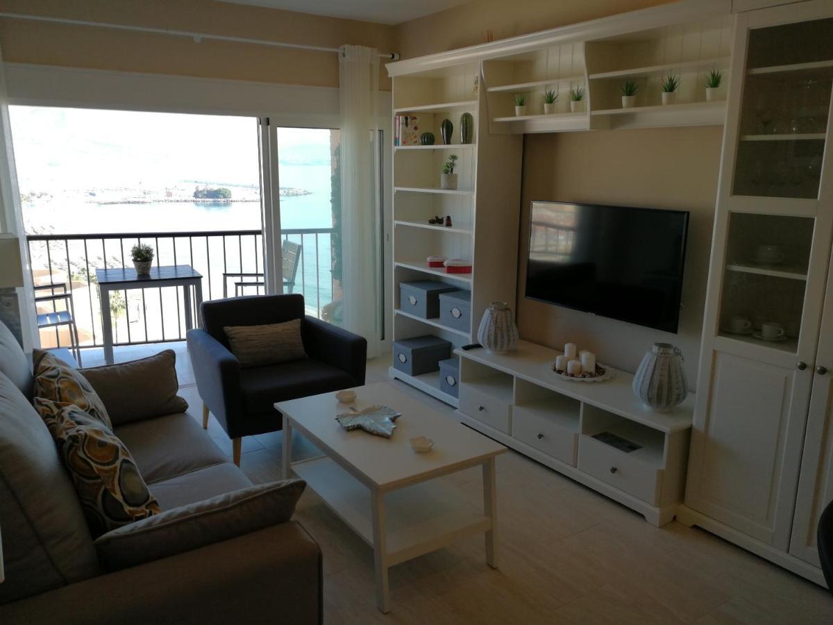 Fuengirola. Bonito Apartamento En Paseo Maritimo. Espectaculares Vistas Al Mar. Primera Linea Exterior foto